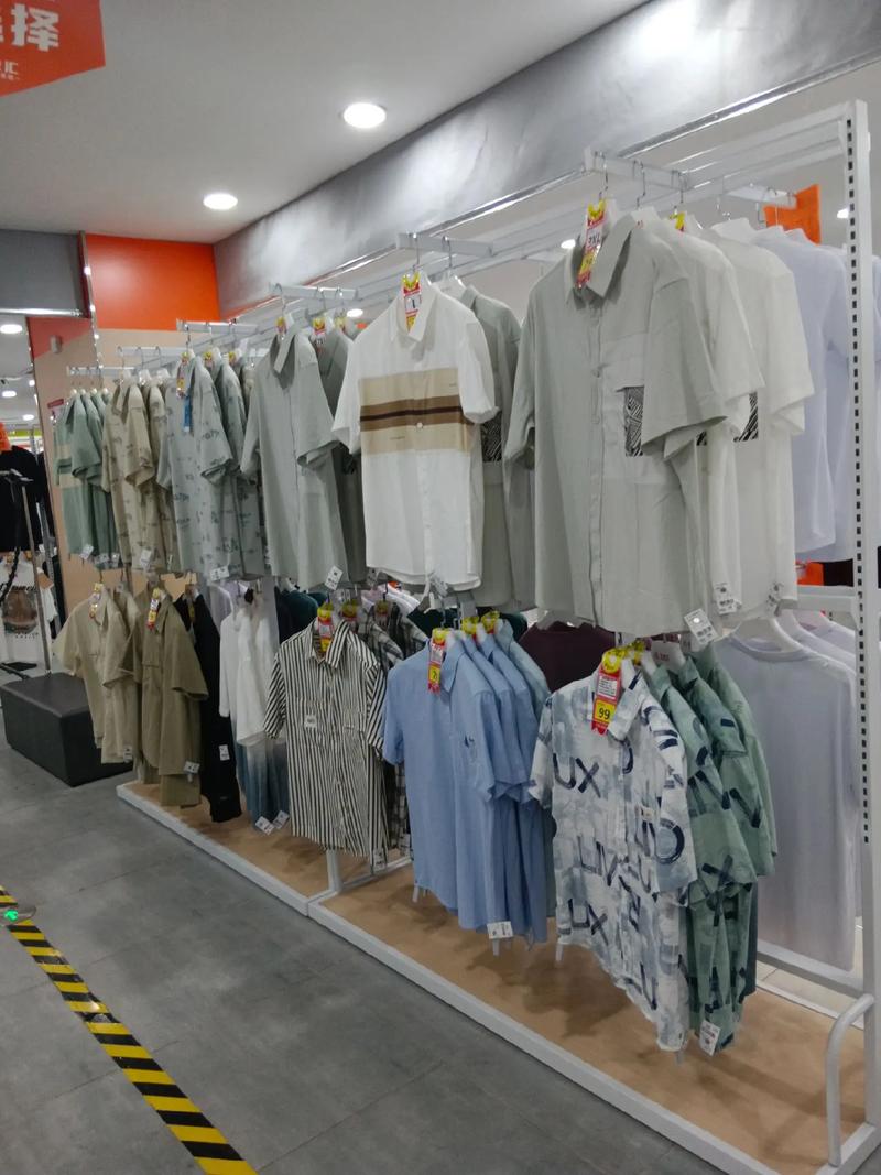 云衣匯服裝批發(fā)城夏季清倉(cāng)，飾品不計(jì)成本回饋新老客戶(hù)
